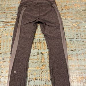 Lululemon gray leggings size 6